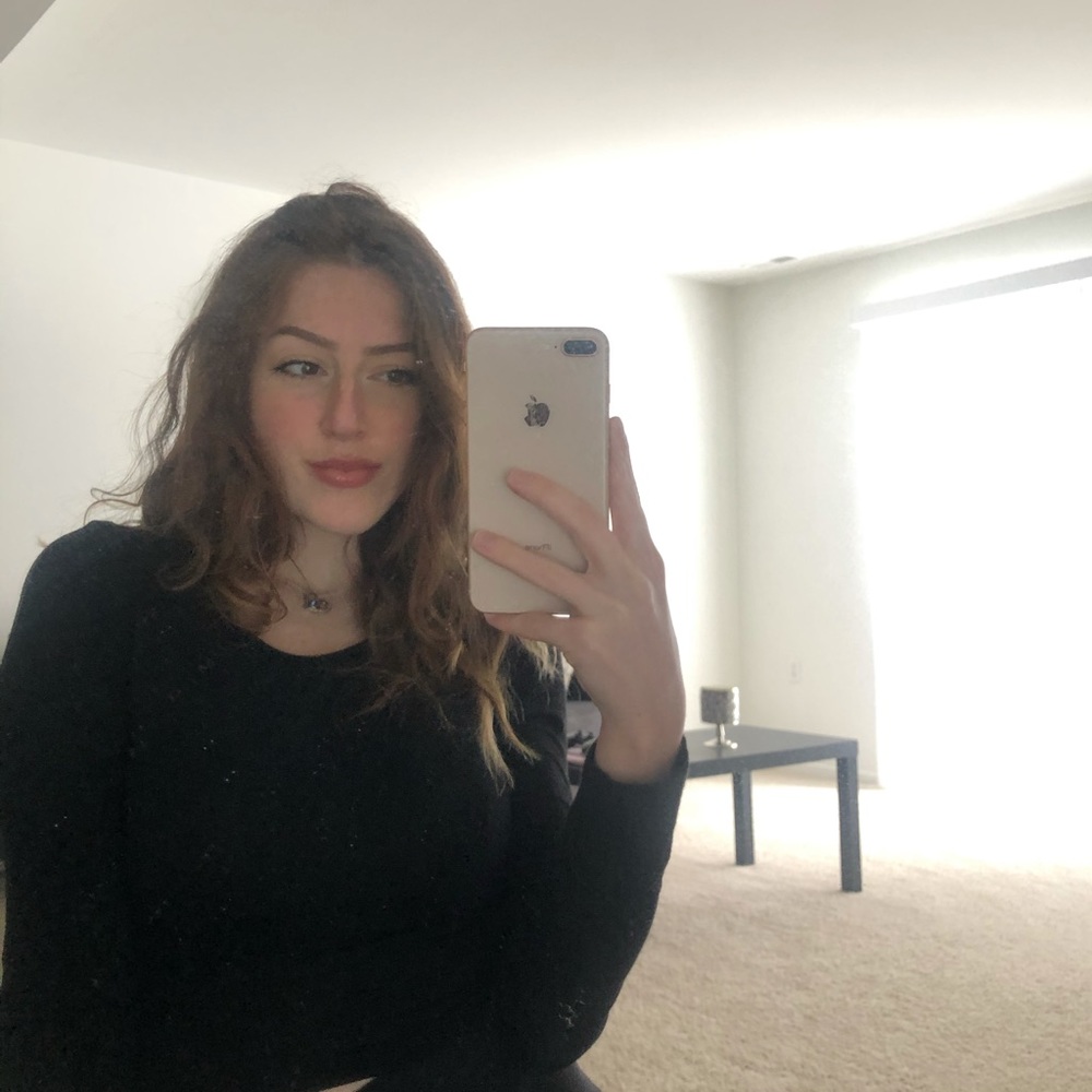 Meet your Posher, Lexi